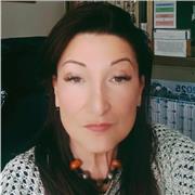 Insegnante scuola elementare, medie (laurea in psicologia e diploma in chimica industriale), impartisce lezioni di italiano matematica etc.. offresi per seguire in toto l'alunno